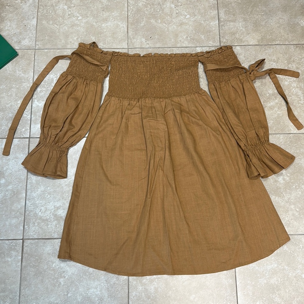 Fashion nova. Tan color. Size xs